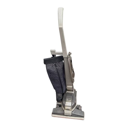 KIRBY G4 Tech Drive VACUUM With Micron Magic Filtration - Picture 1 of 8